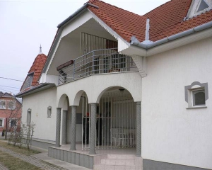 Дом с гаражом и террасой, 180 кв.м, 145 тыс. евро
