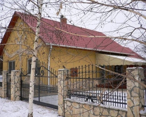 Дом с гаражом и камином, 150 кв.м, 100 тыс. евро