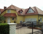 Дом с гаражом недалеко от озер Хевиз и Балатон, 216 кв.м, 267 тыс. евро